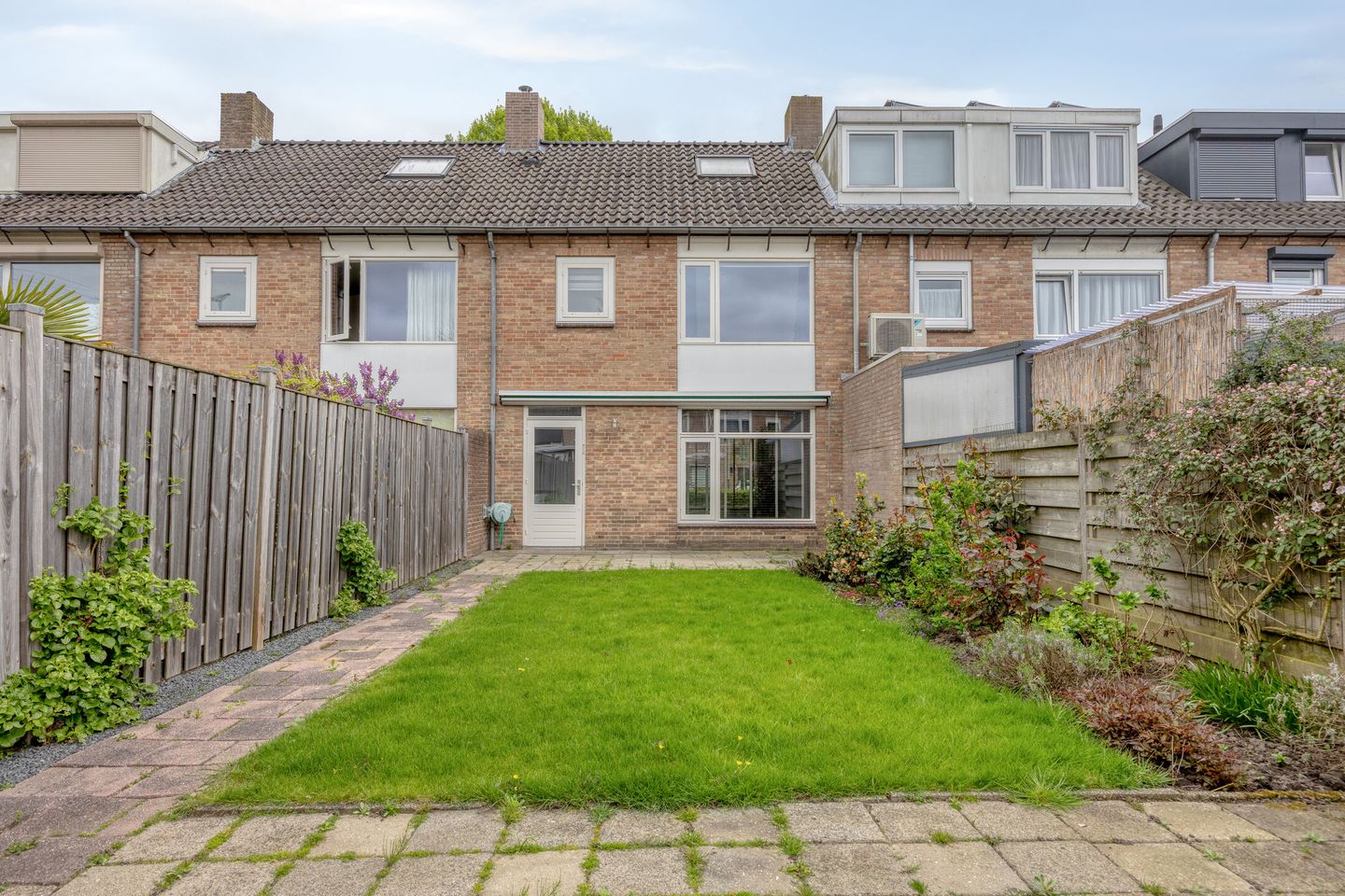 Photo 40 of Orduynenstraat 25