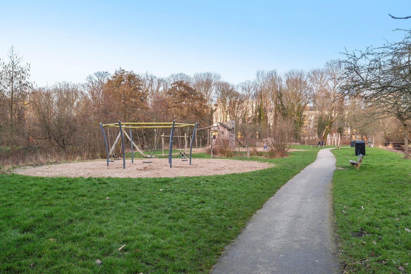 Foto 19 van Thomas Jeffersonlaan 517