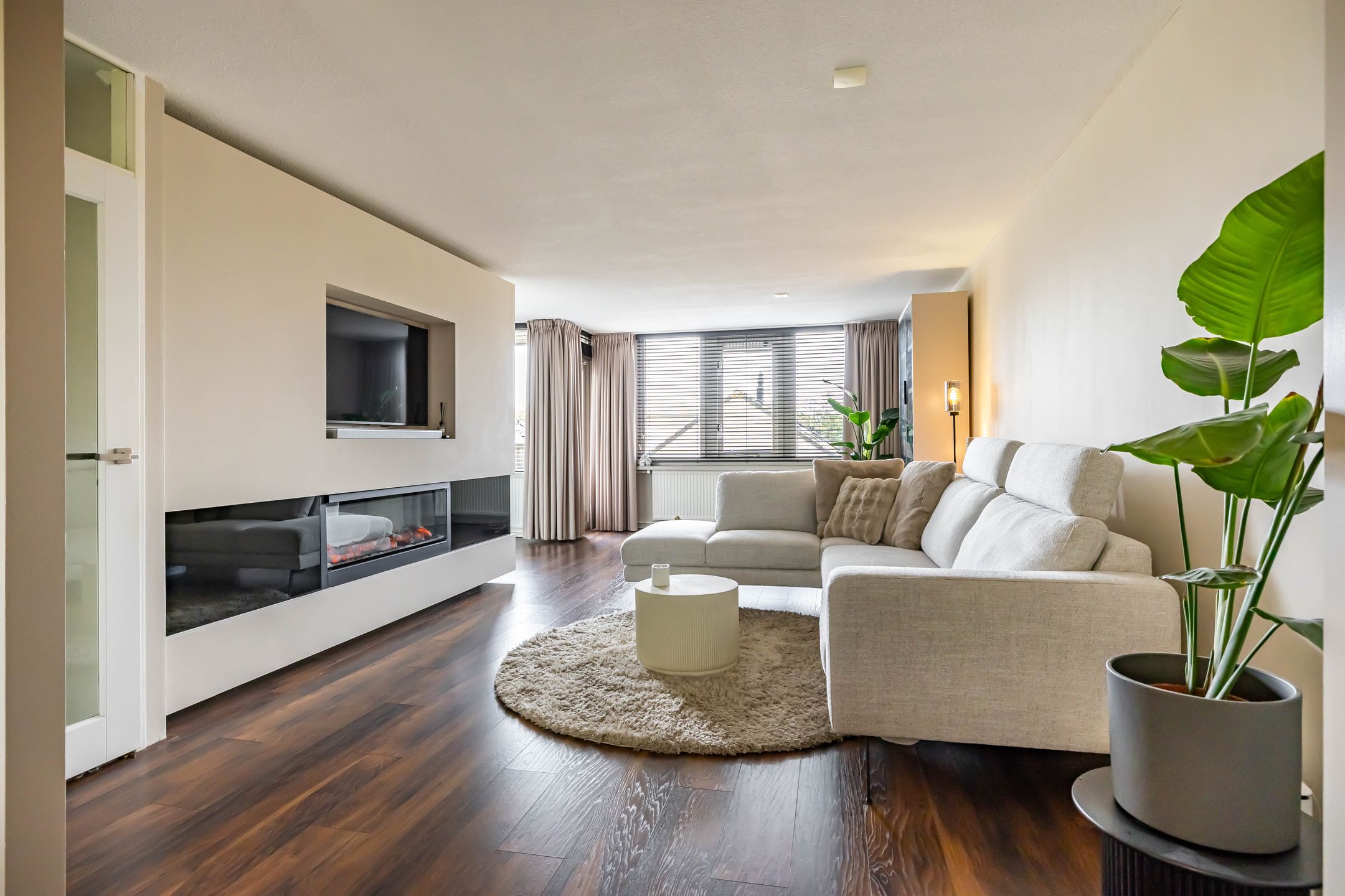 S.O.J. Palmelaan 140 