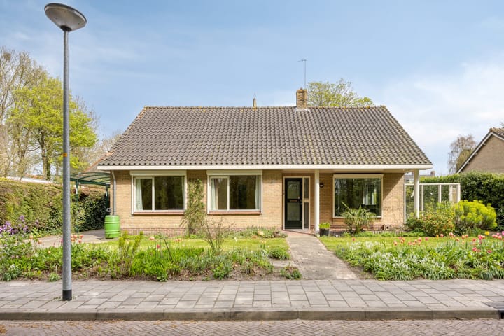 Foto 5 van Helfrichlaan 8