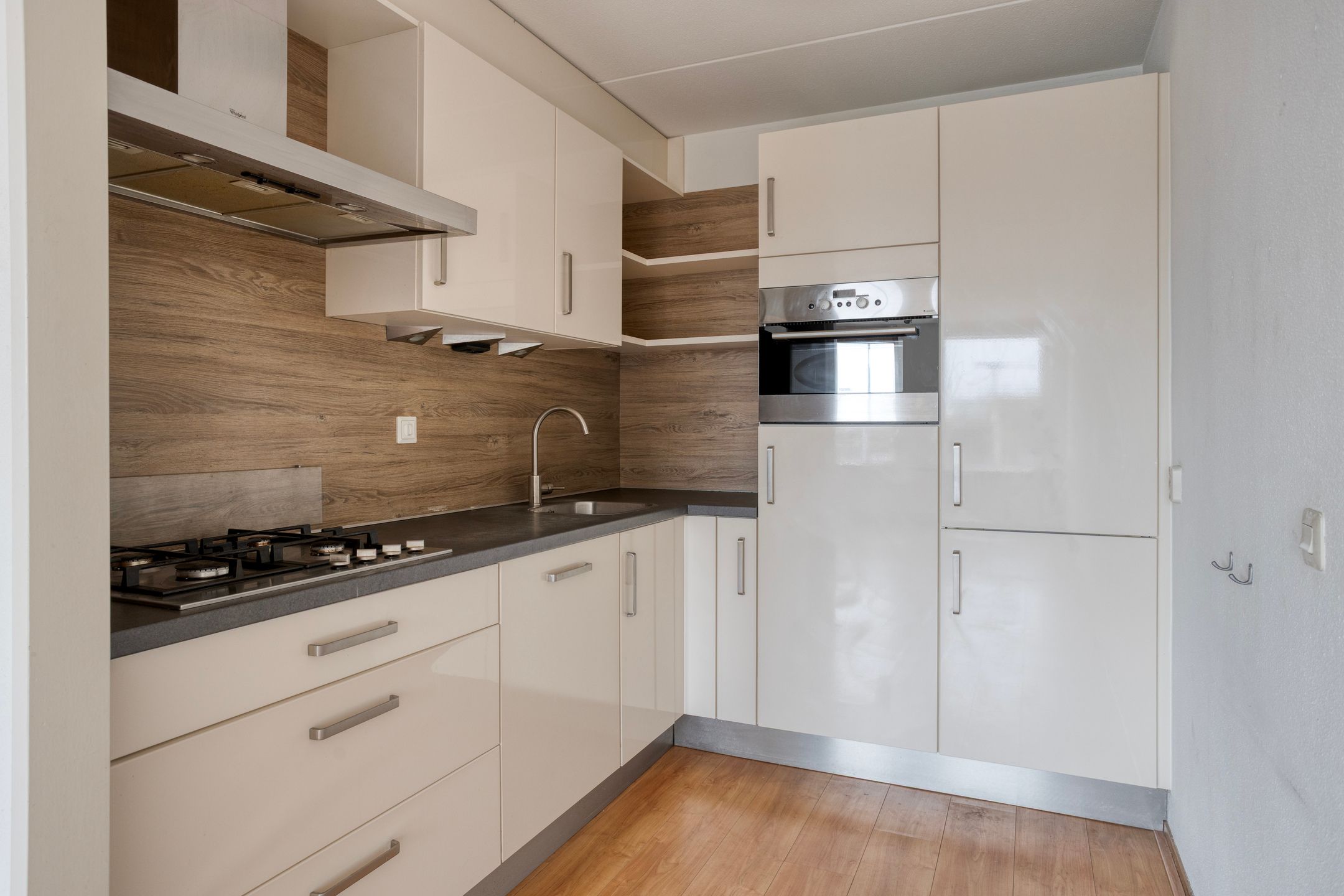 Photo 12 of Blauwedijk 45