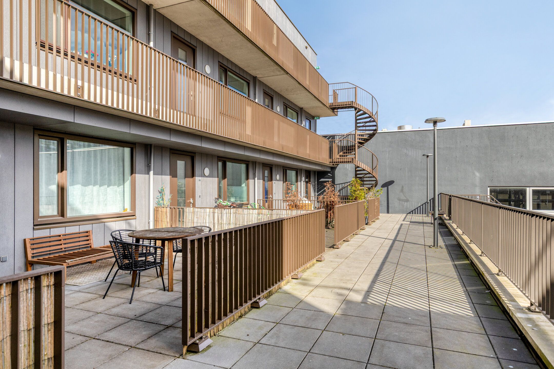 Modern Corner Apartment with Balcony at Osdorpplein — 21