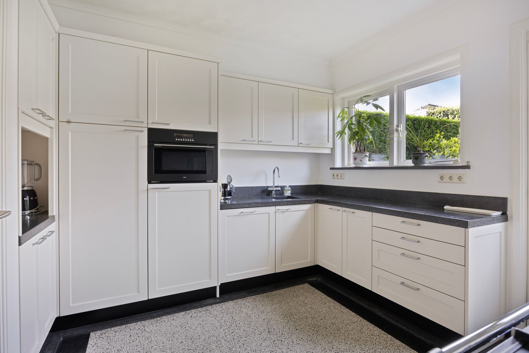 Foto 18 van Dr. Hermanslaan 34