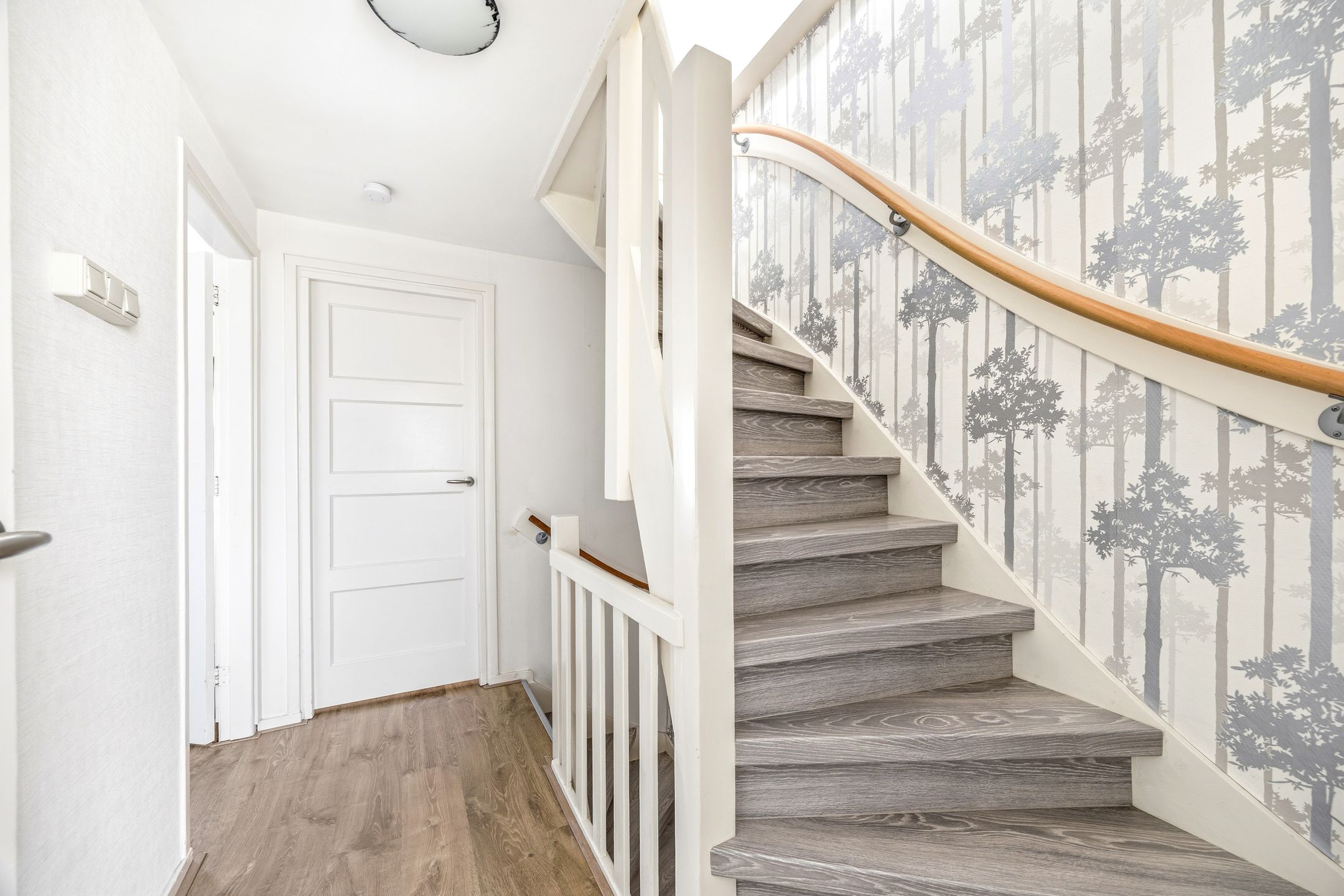 Foto 21 van Trompstraat 72