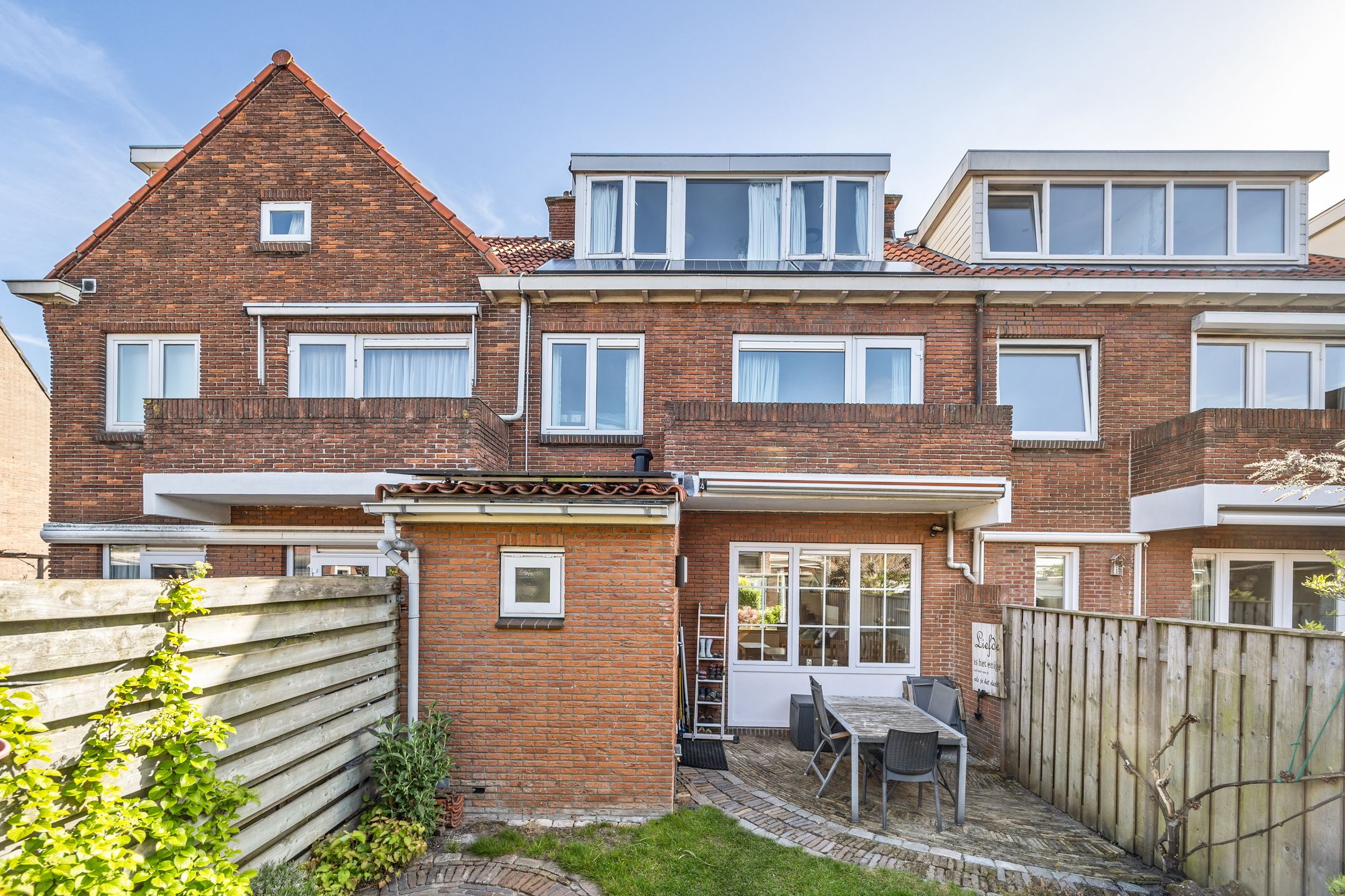 Foto 15 van Trompstraat 72