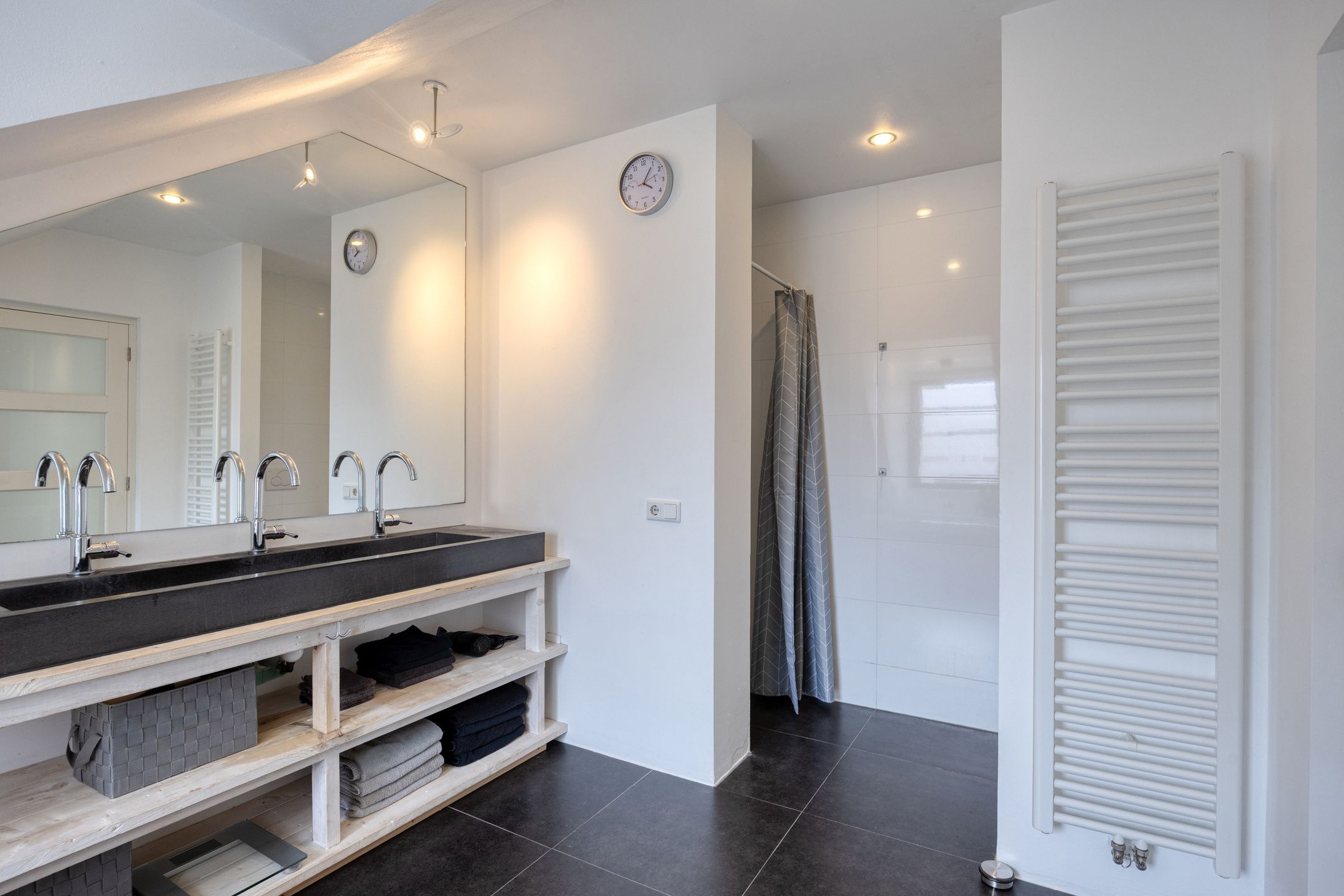 Foto 27 van Brabis 23