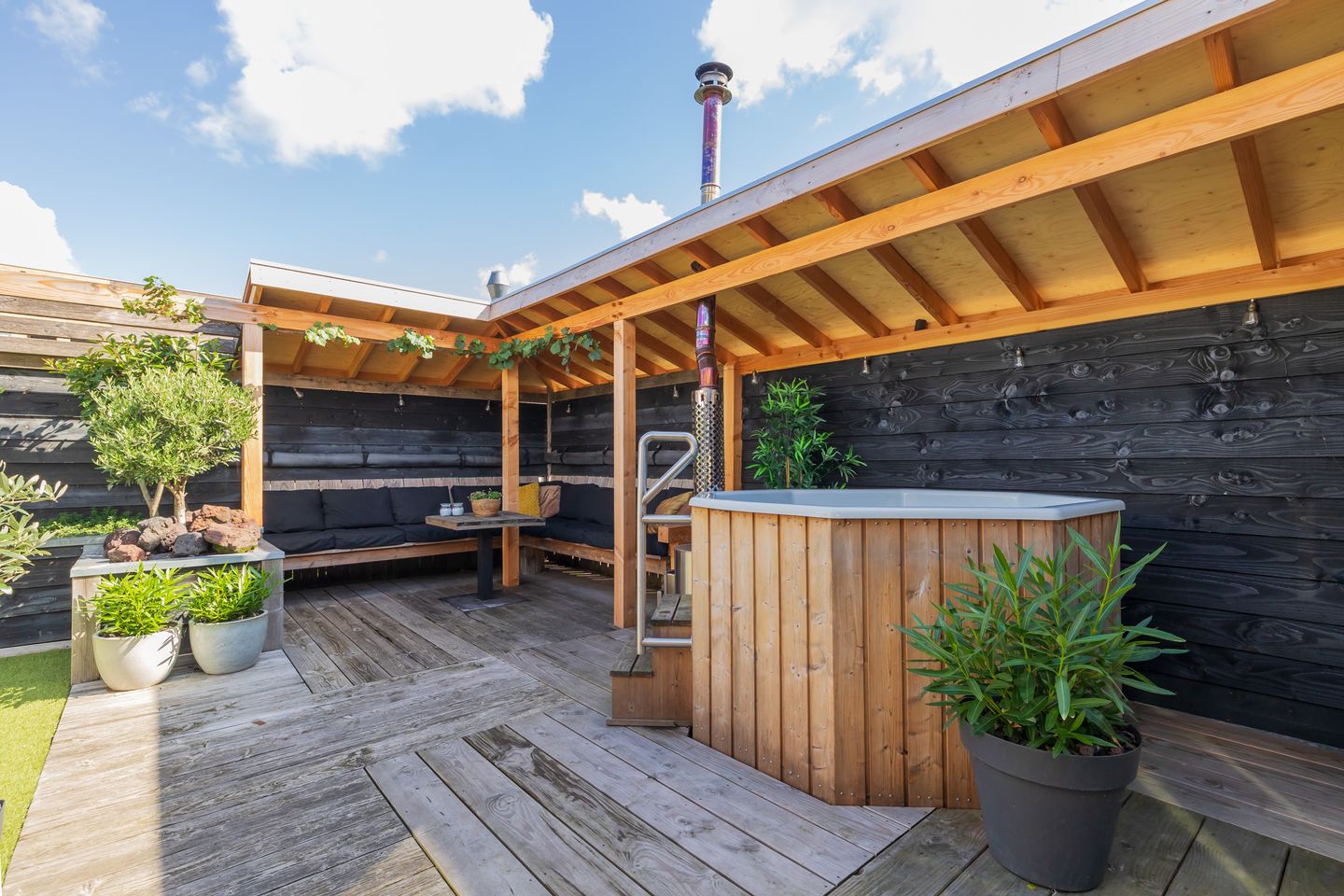 Foto 20 van Westerdreef 47