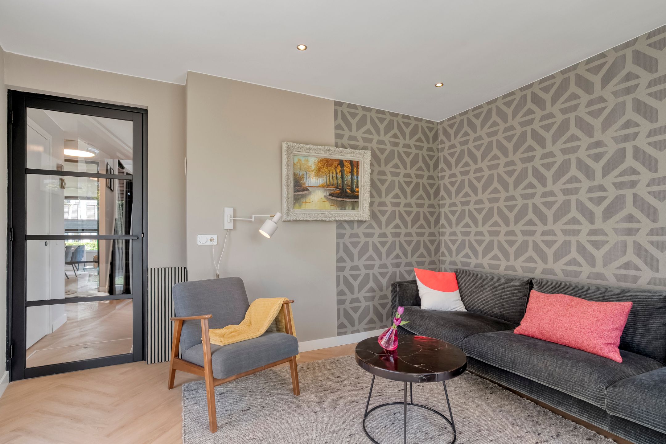 Foto 6 van Van der Graaffmarke 12