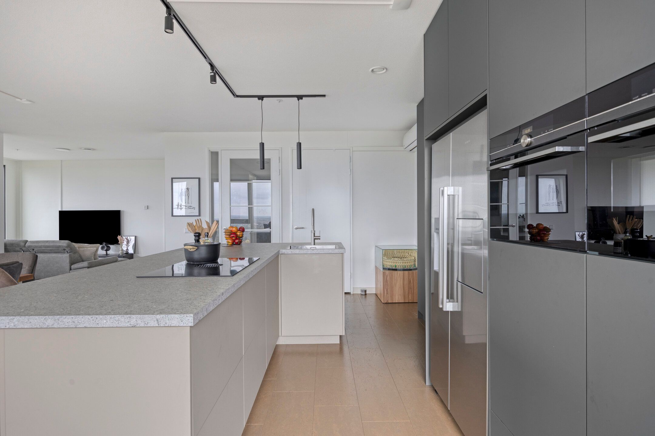 Foto 18 van Vincent van den Heuvellaan 423