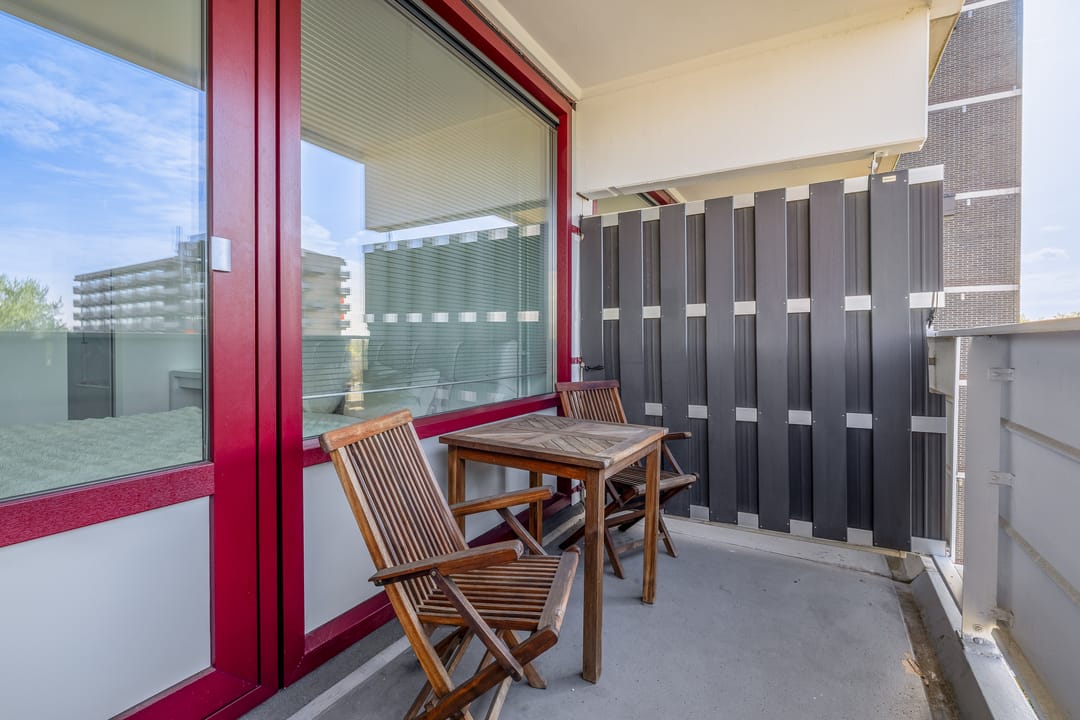 Move-in ready starter apartment with sunny south-facing balcony and private storage — 28