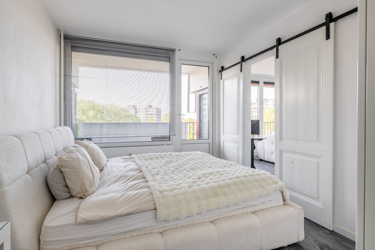 Move-in ready starter apartment with sunny south-facing balcony and private storage — 25