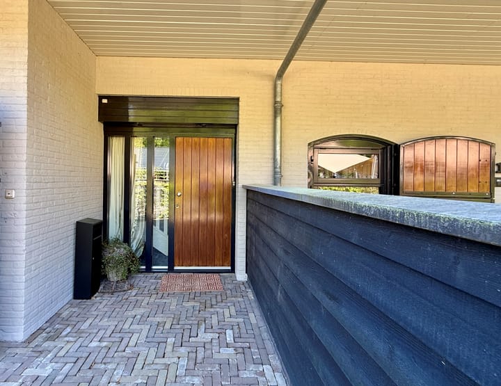 Photo 2 of Valkenburglaan 1