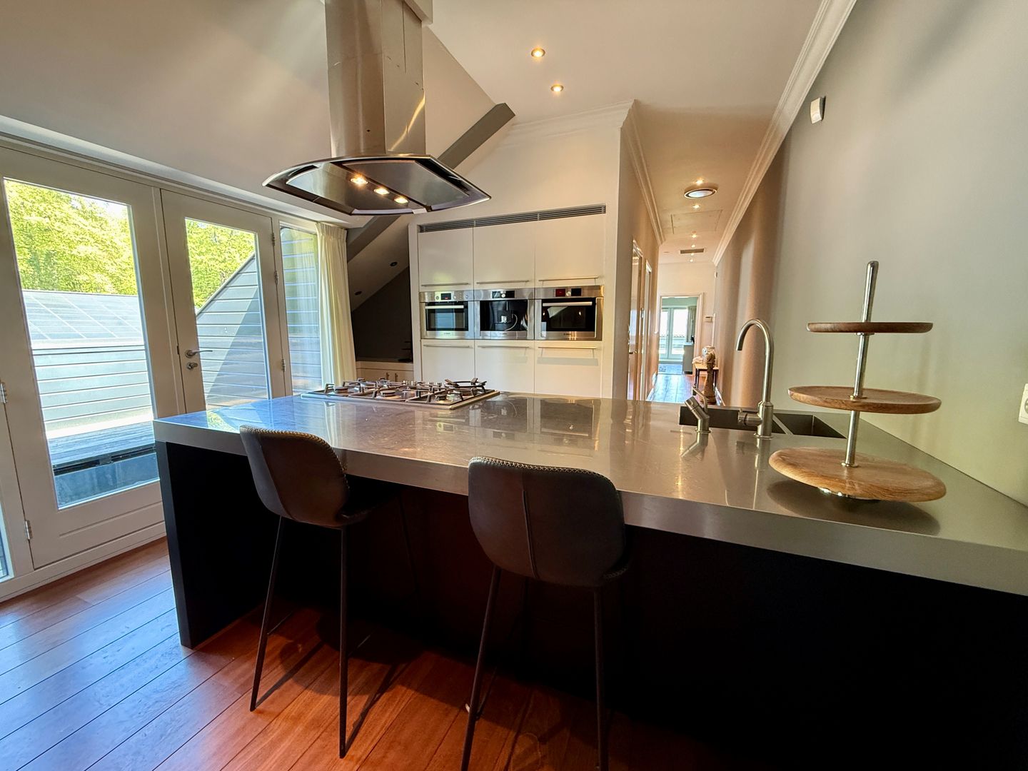 Photo 10 of Valkenburglaan 1