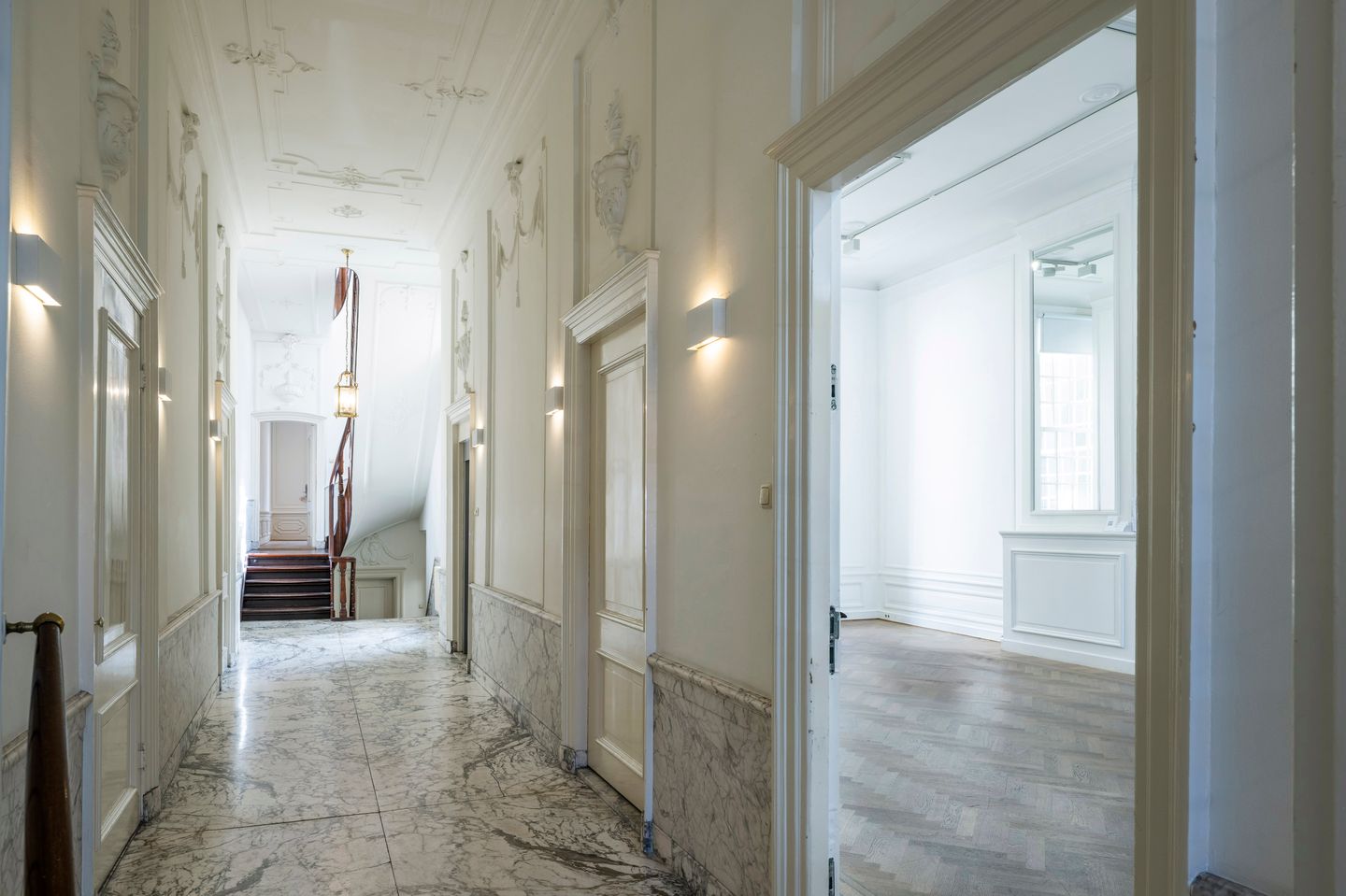 View photo 3 of Keizersgracht 241