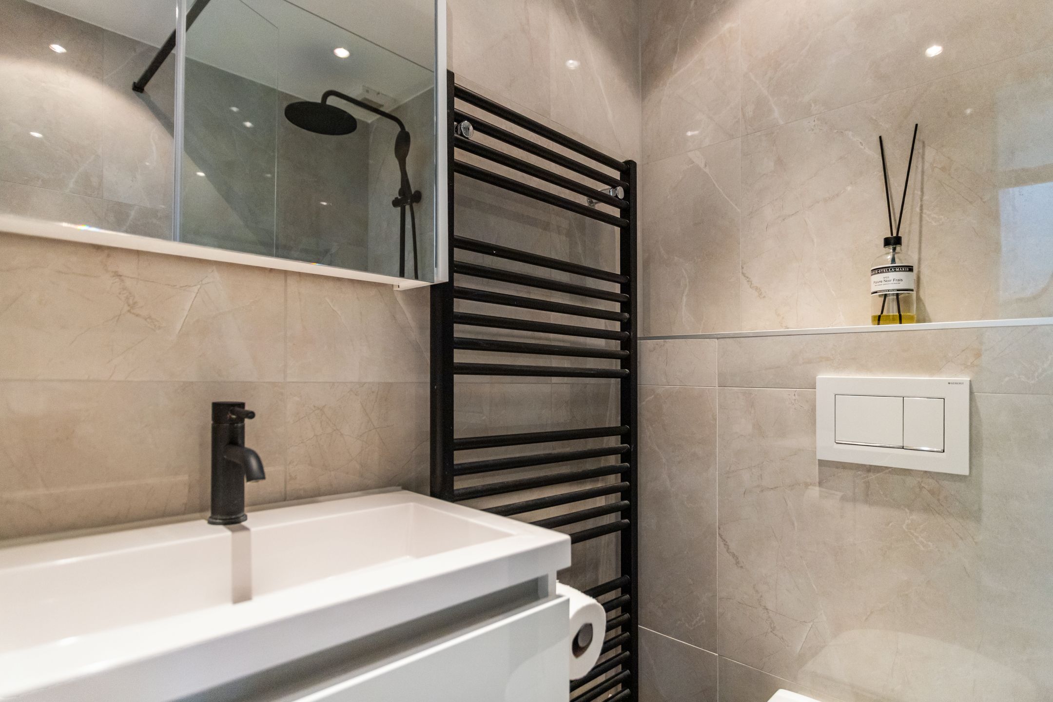 Foto 24 van Mgr. van de Weteringstraat 40