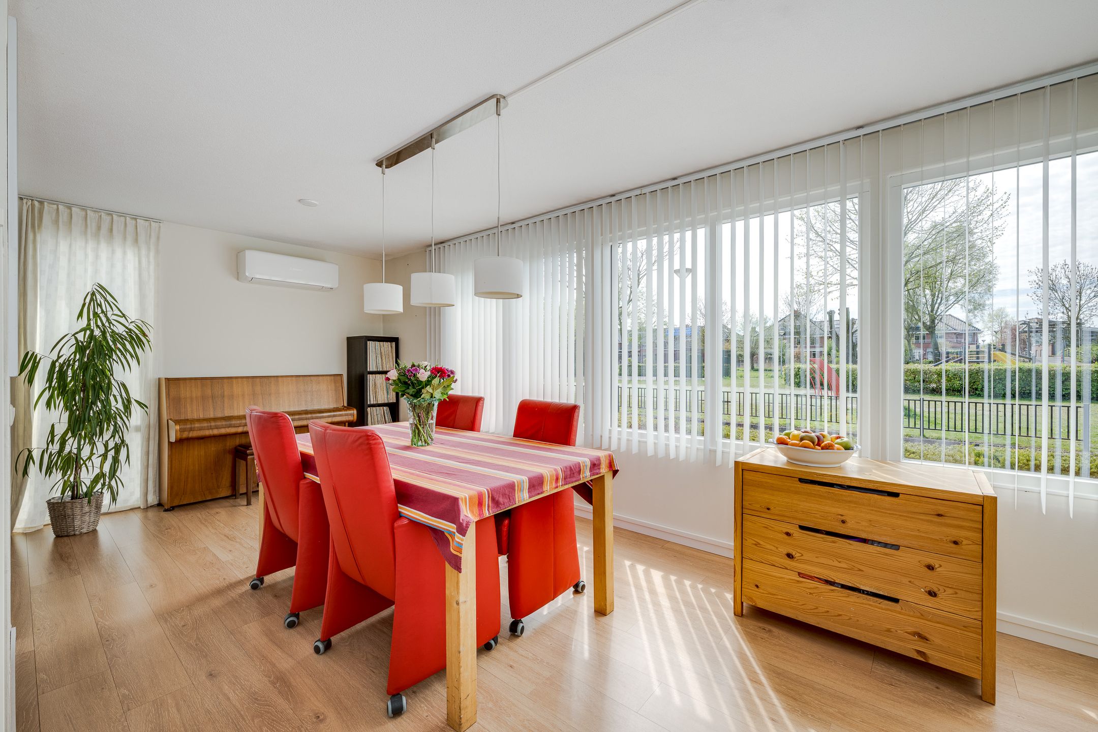 Foto 21 van Dr. Martinus van der Stoelstraat 49