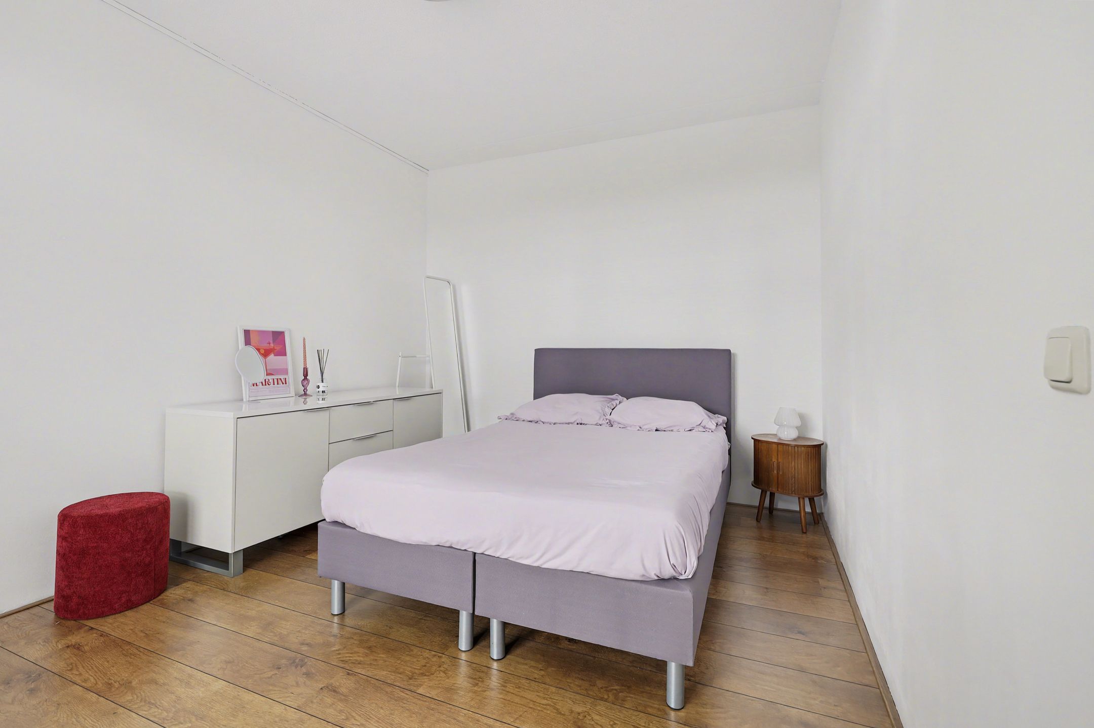 Photo 18 of Beneluxlaan 72-09