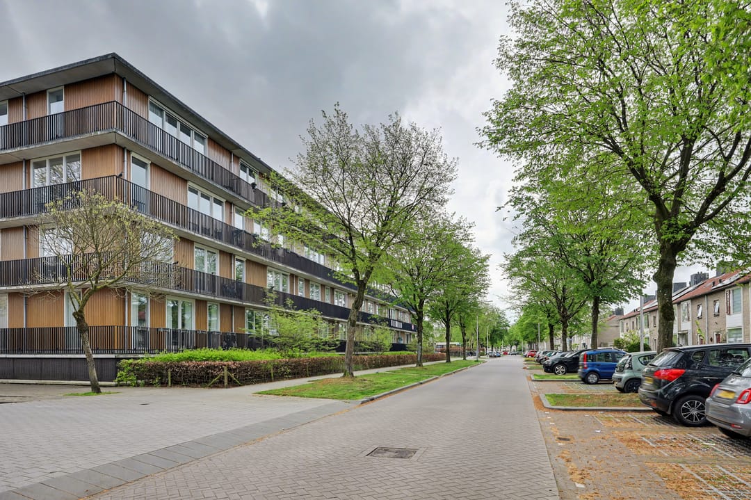 Photo 31 of Beneluxlaan 72-09