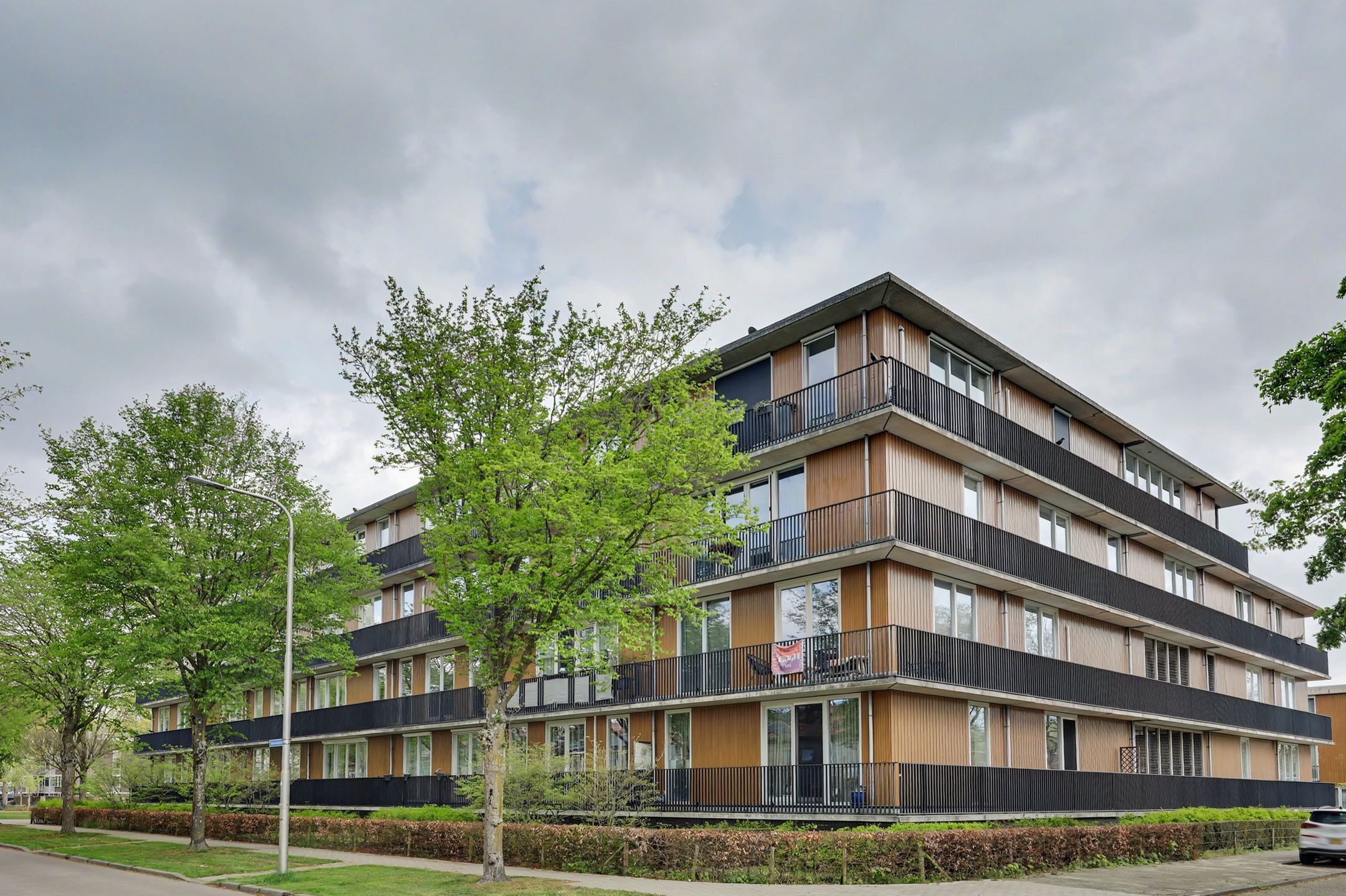 Photo 33 of Beneluxlaan 72-09