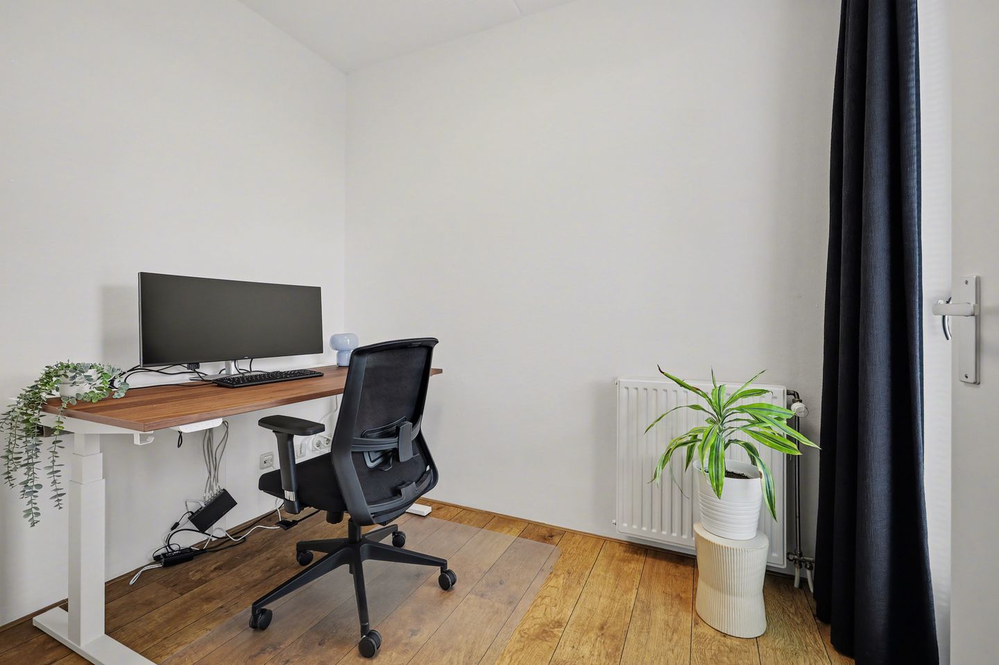 Photo 19 of Beneluxlaan 72-09