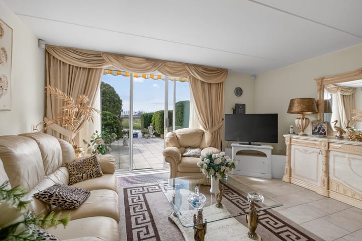 Photo 4 of Paterspoel 68