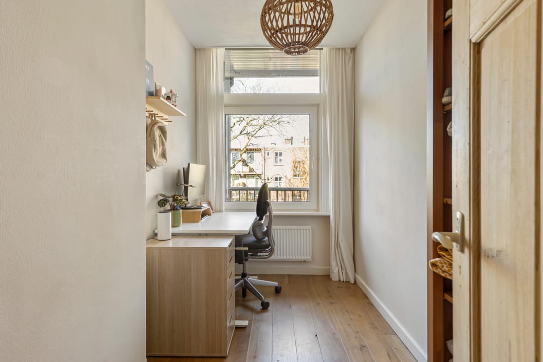 Foto 26 van Admiraal De Ruijterweg 233-3