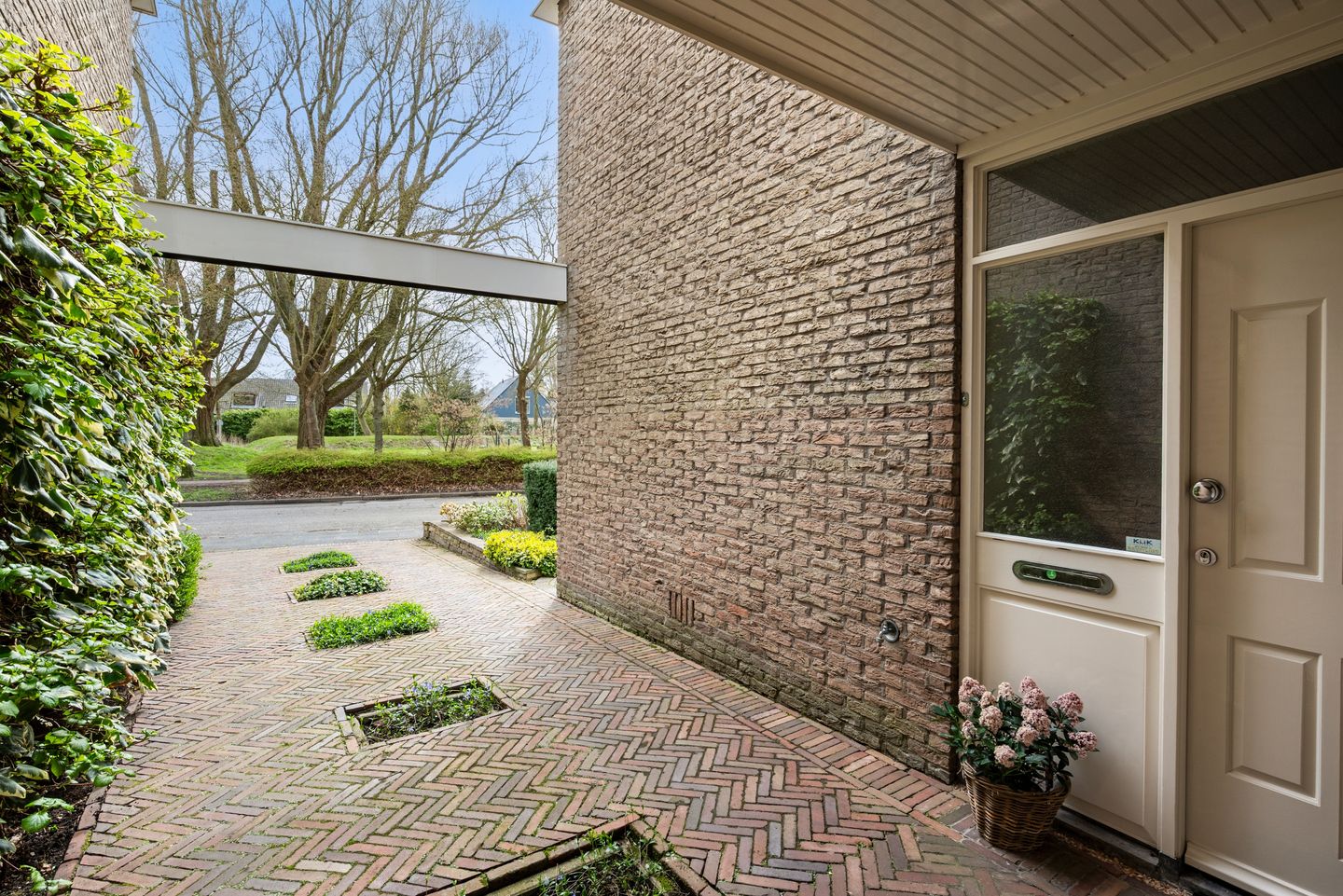 Foto 49 van Dokter Van Haeringenplantsoen 21