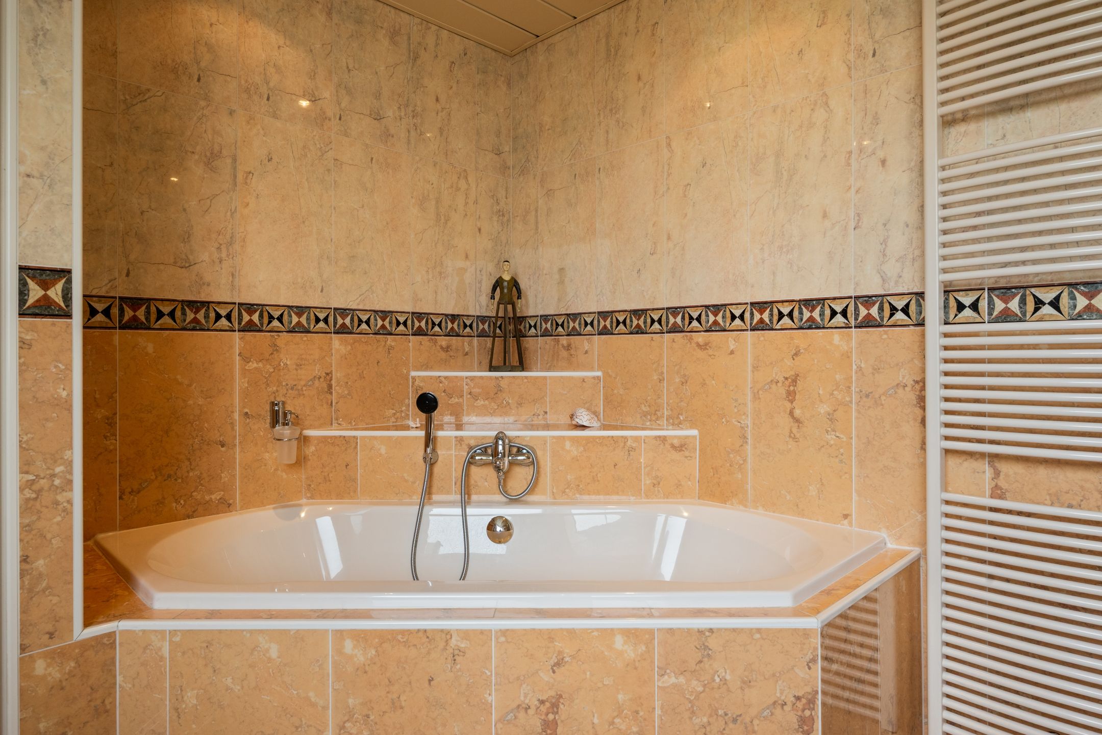 Foto 27 van Dokter Van Haeringenplantsoen 21