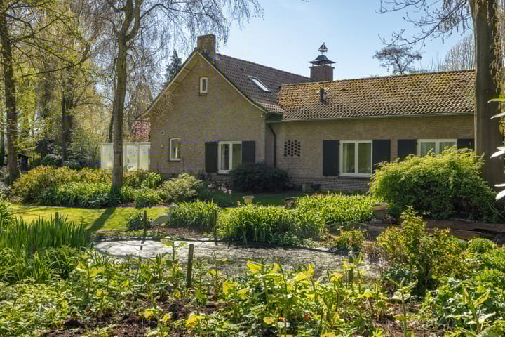 Foto 2 van Rondeweg 2