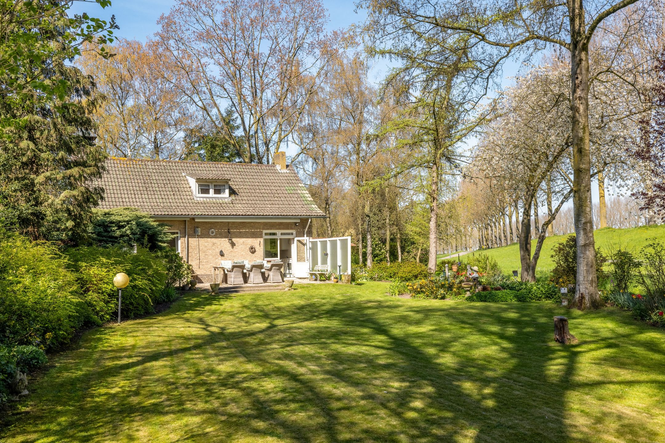 Foto 24 van Rondeweg 2