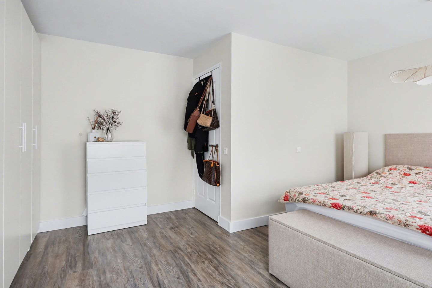 Photo 19 of Ferdinand Bolstraat 113