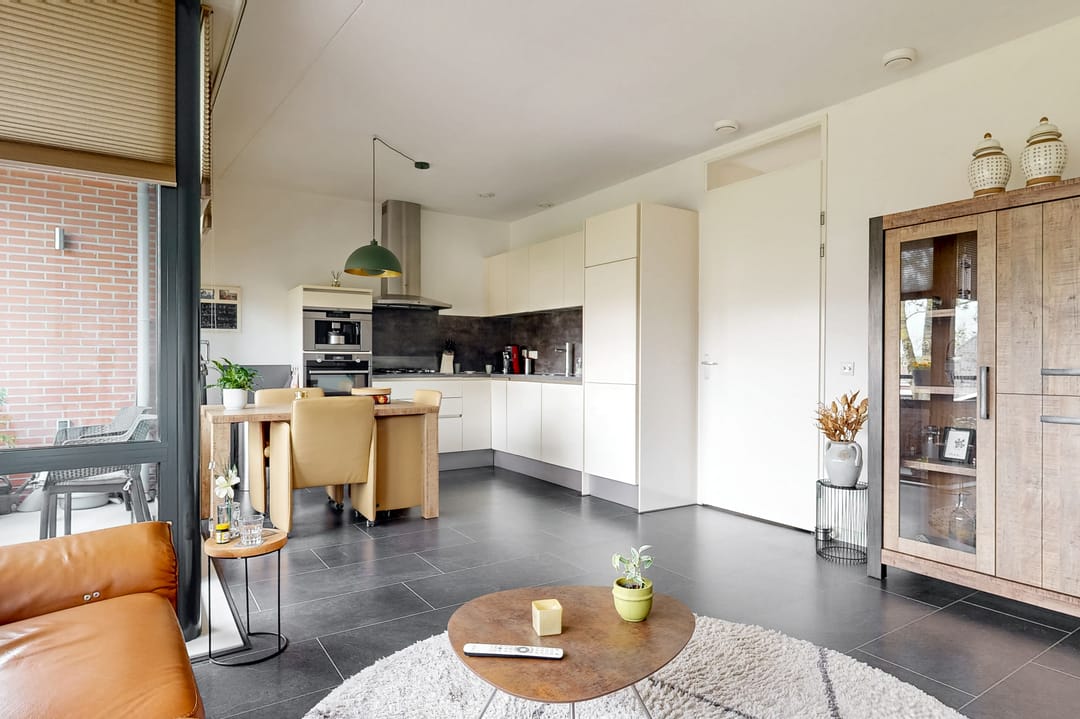 Foto 13 van Meeslaan 2-17