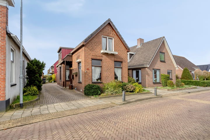 H.J. Kniggekade 109