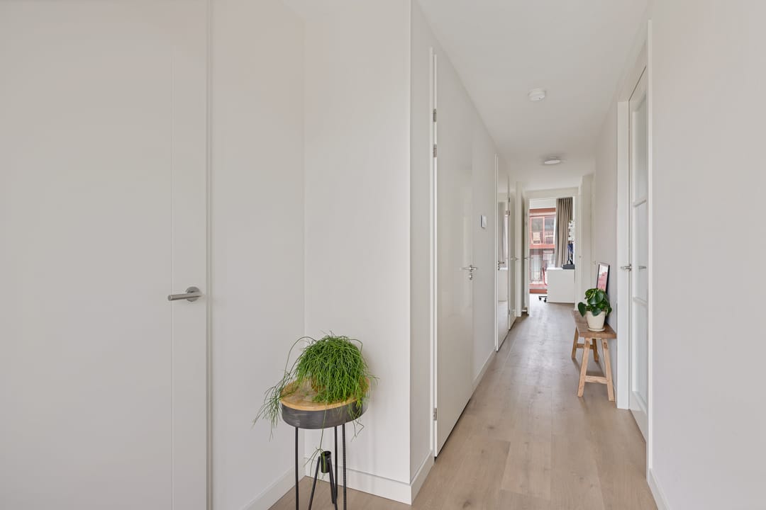 Energy-efficient 3-room apartment with parking space in Utrecht — 17