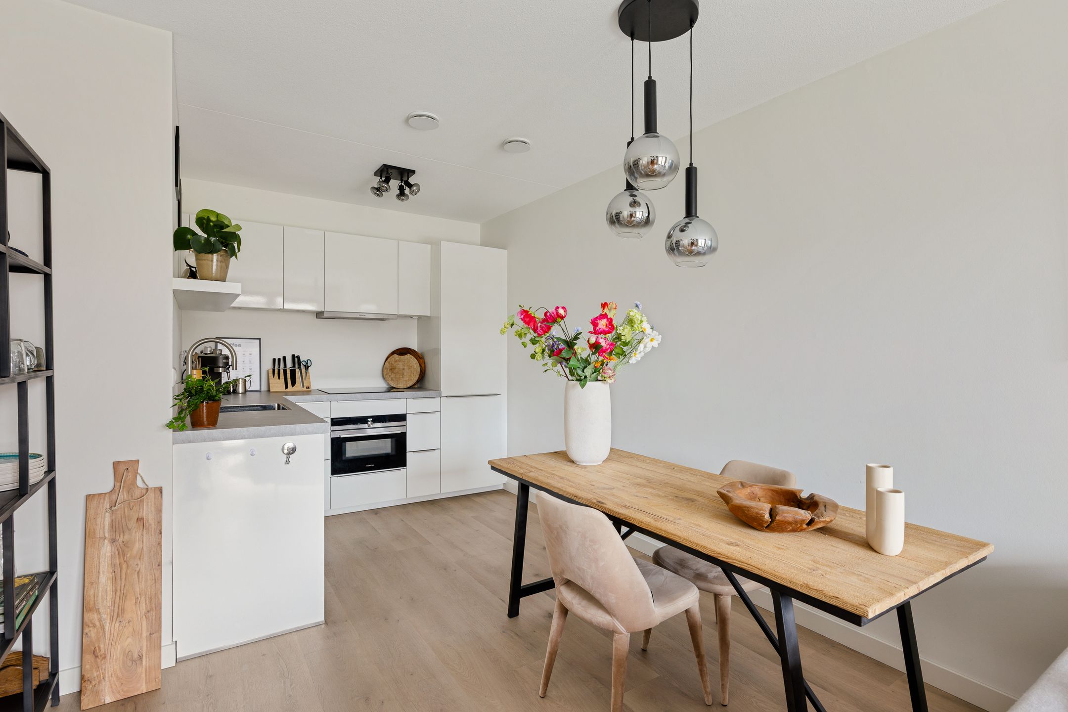 Energy-efficient 3-room apartment with parking space in Utrecht — 12