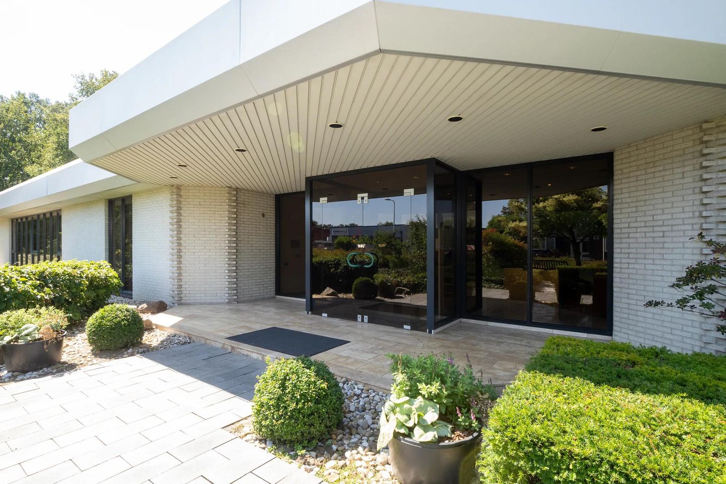 View photo 3 of De Giem 25