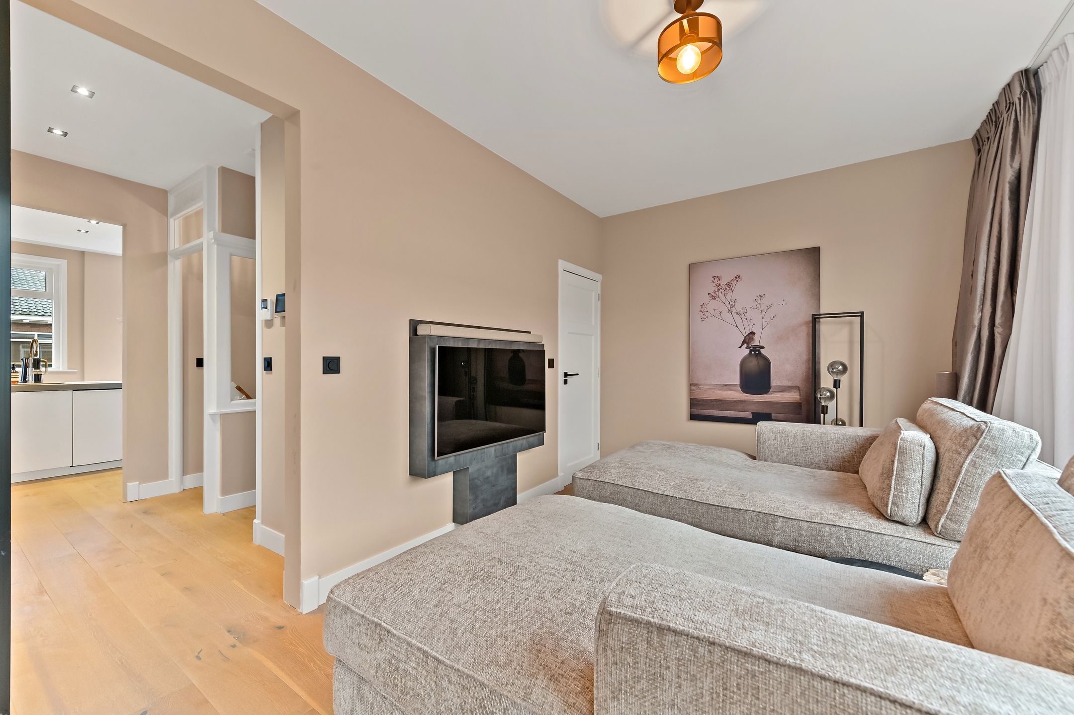 Photo 12 of De Graeffstraat 11-A