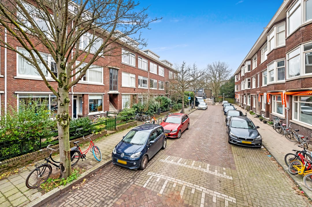 Photo 52 of De Graeffstraat 11-A