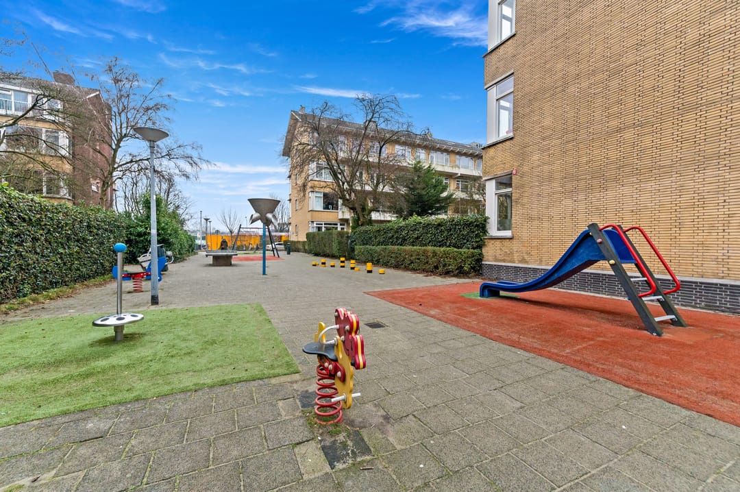 Photo 53 of De Graeffstraat 11-A