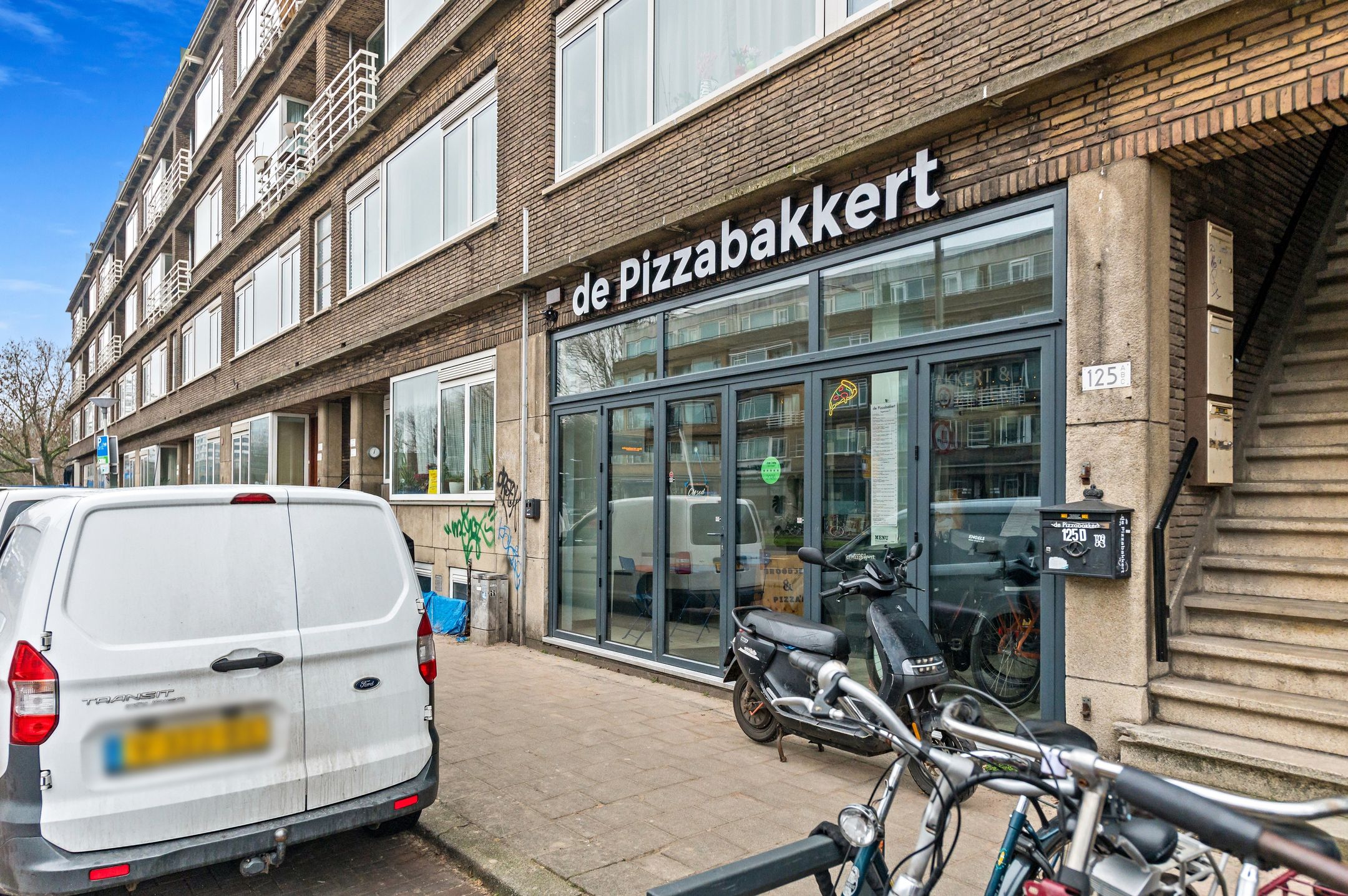 Photo 57 of De Graeffstraat 11-A