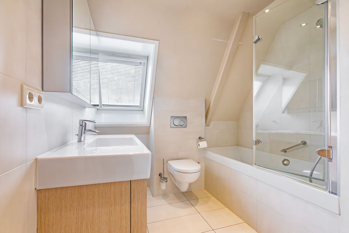 Foto 25 van Professor van Reeslaan 11