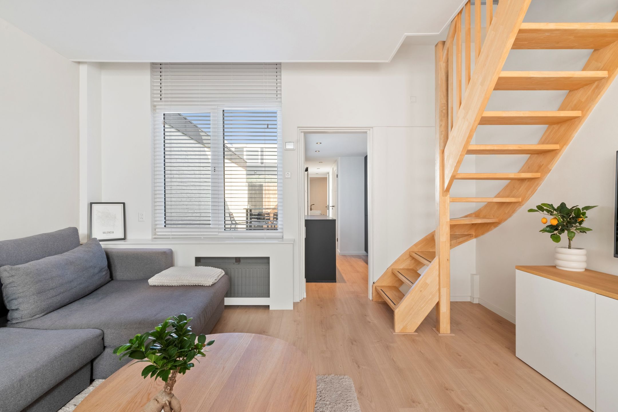 Foto 12 van De Ruijterstraat 27