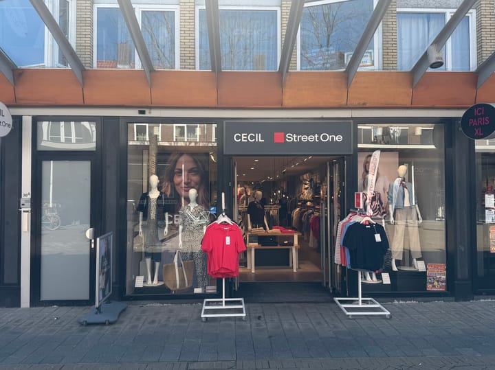 Lange Nering 38, Emmeloord