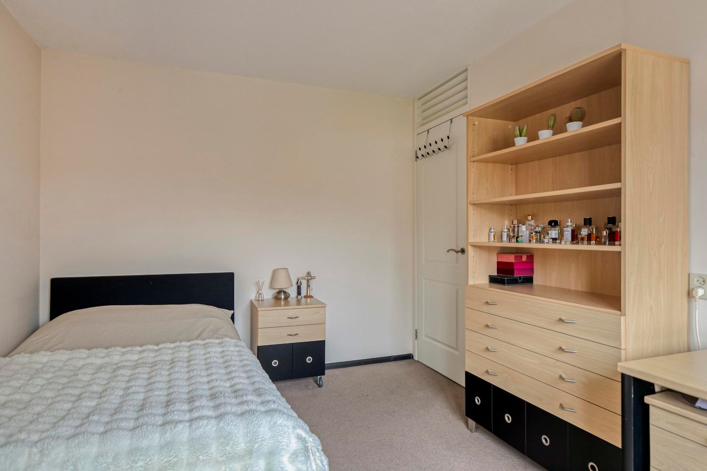 Foto 14 van St. Luciabaai 66