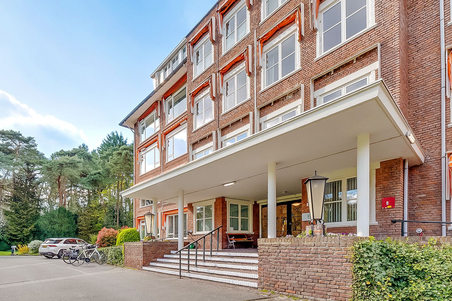 Photo 4 of Hobbemalaan 24-B30