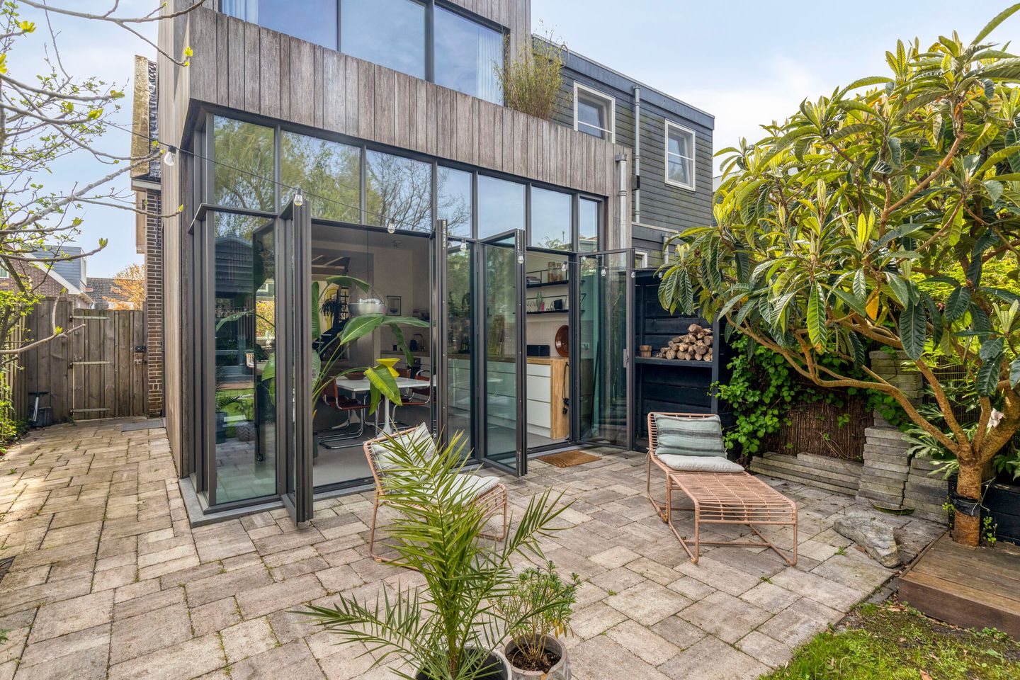 Renovated Semi-Detached Home with Garden House in Amsterdam-Noord — 14