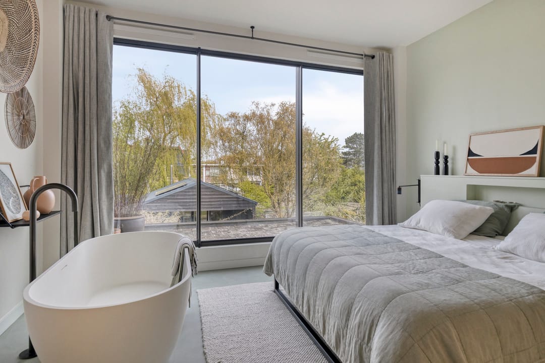 Renovated Semi-Detached Home with Garden House in Amsterdam-Noord — 23