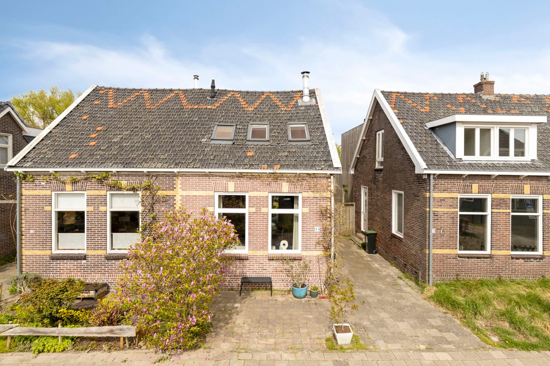 Renovated Semi-Detached Home with Garden House in Amsterdam-Noord — 31