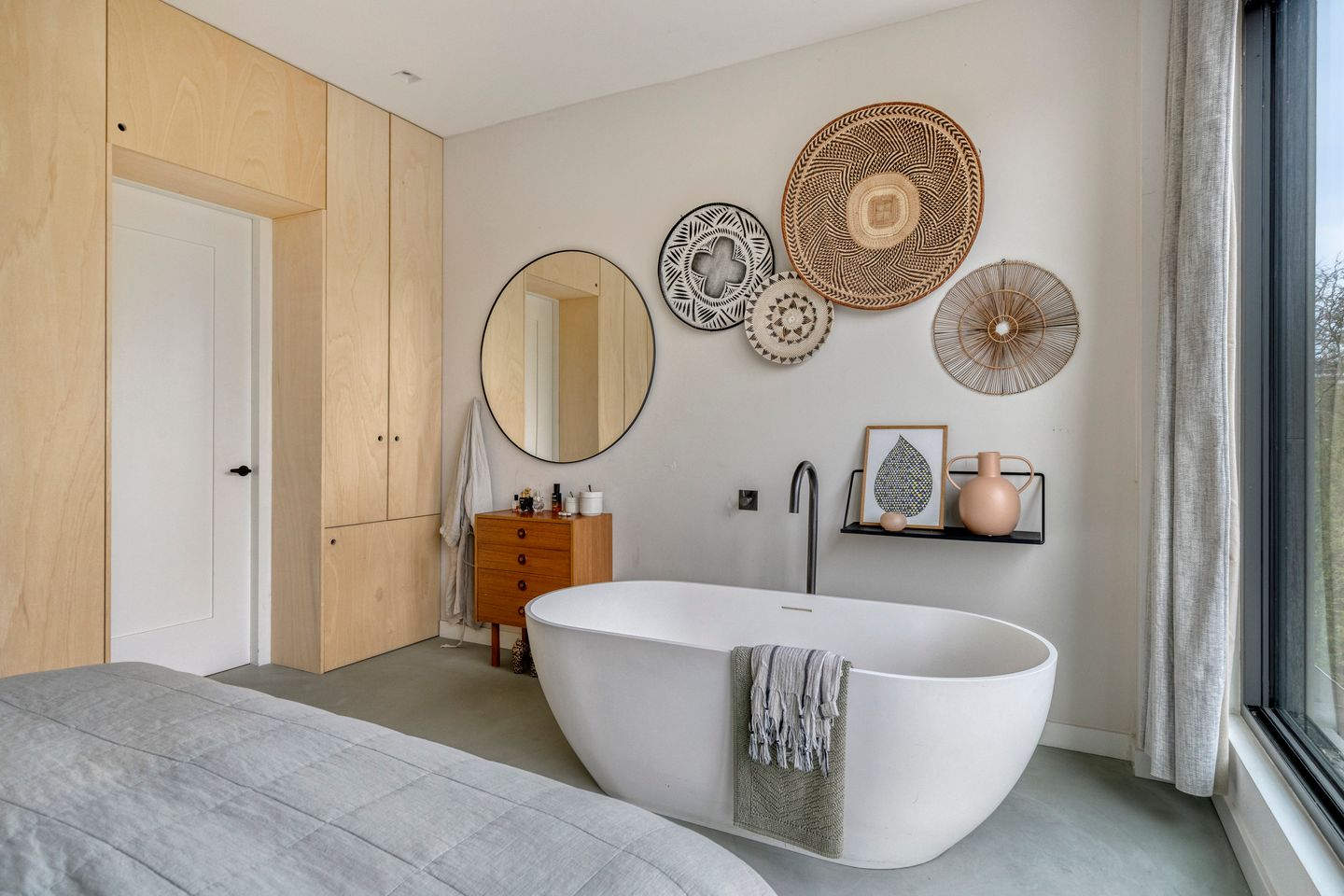 Renovated Semi-Detached Home with Garden House in Amsterdam-Noord — 25