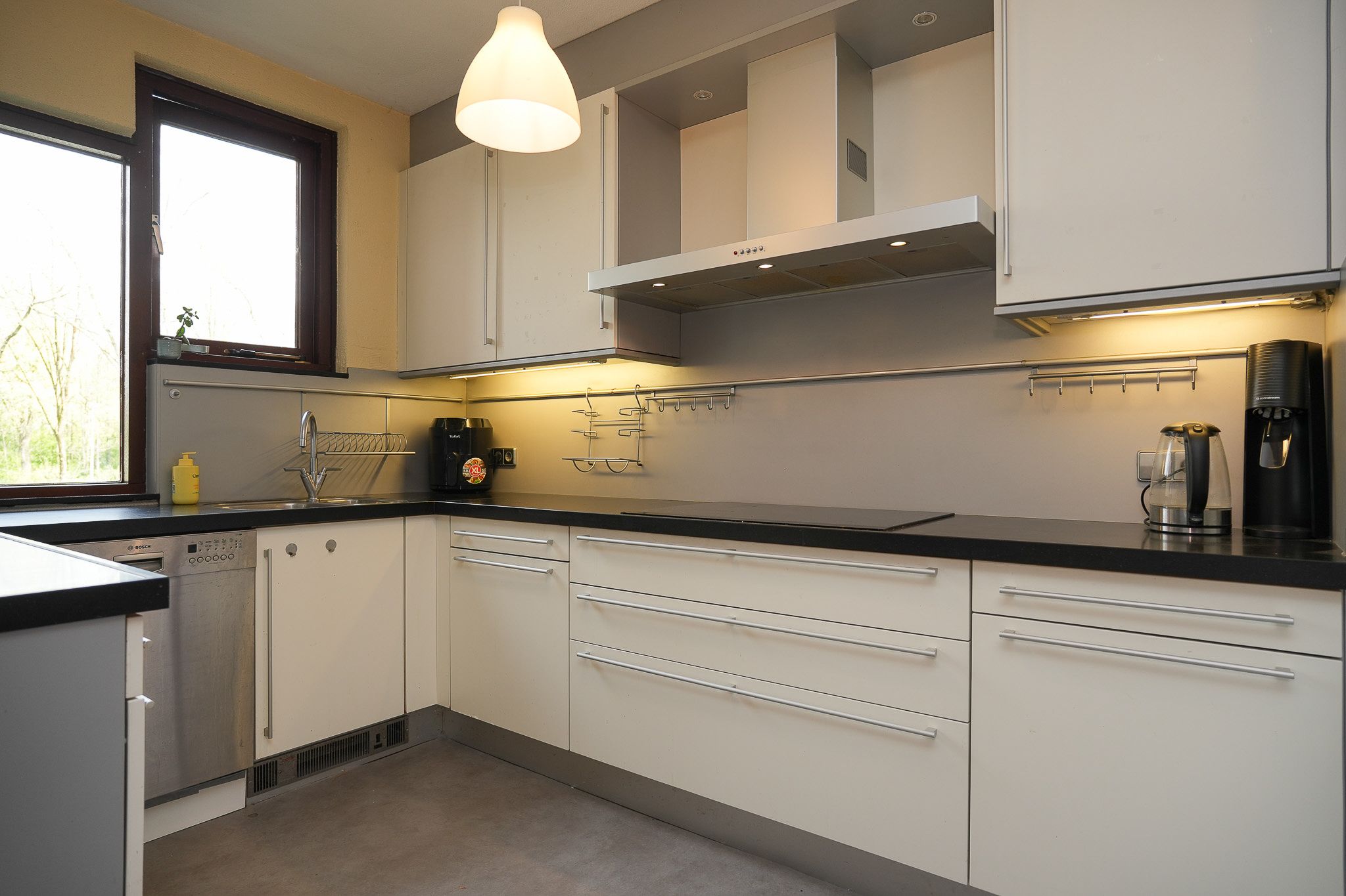 Foto 9 van Albert van Dalsumlaan 703